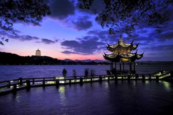 杭州攻略：一座充满诗意与繁华的美丽城市