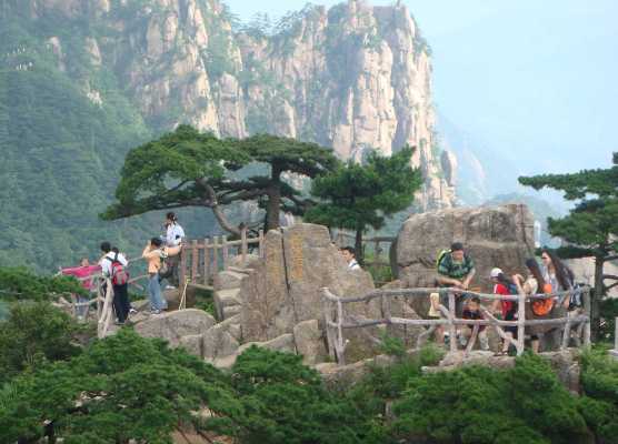 黄山旅游攻略二日游,黄山旅游攻略二日游山上住一晚