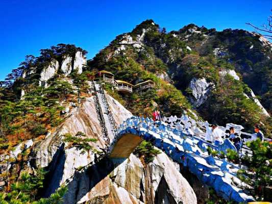 天堂寨风景区旅游攻略：探秘自然奇观与人文胜地