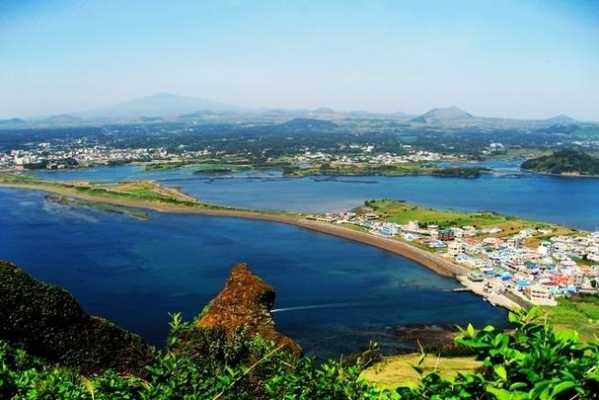 济州岛攻略：探秘韩国最美海岛的旅行指南