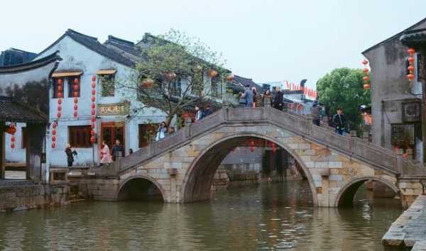 西塘：江南水乡的翡翠——一份详细的旅游攻略